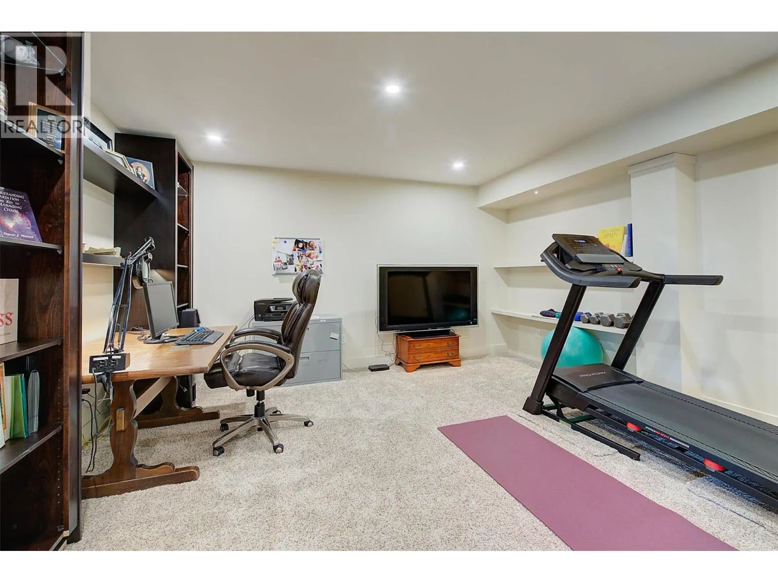 2135 Madera Court