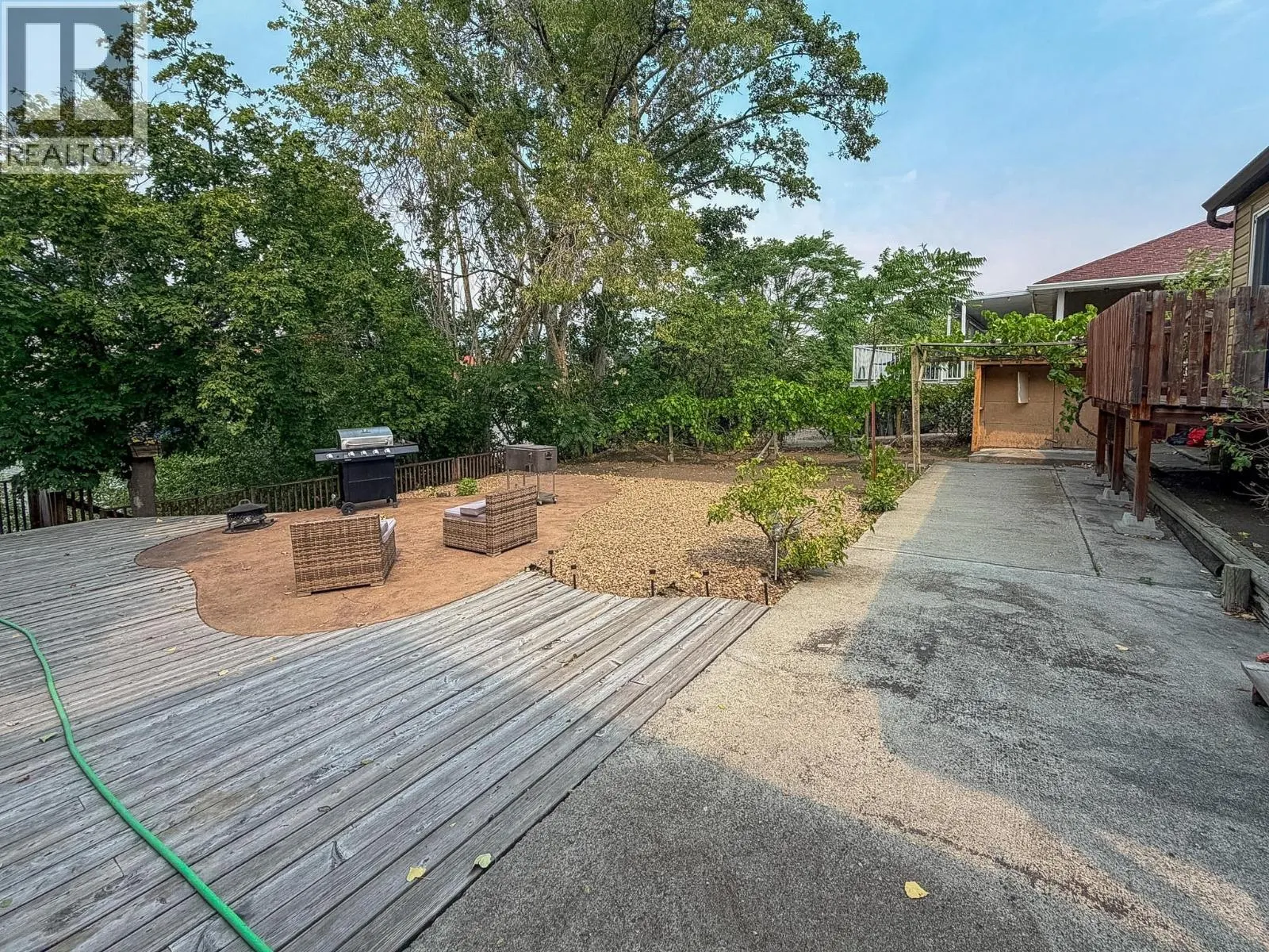 8004 89TH Street