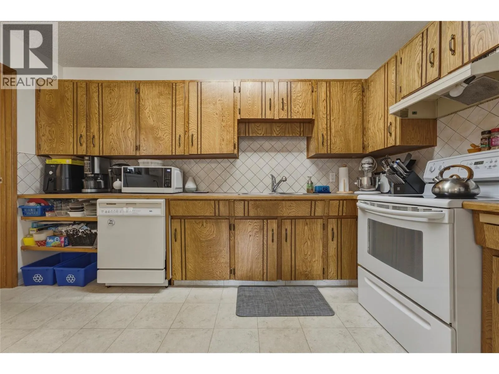 3343 Belaire Drive