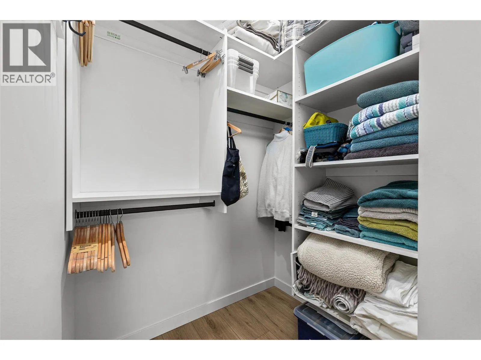 660 Cawston Avenue Unit# 607