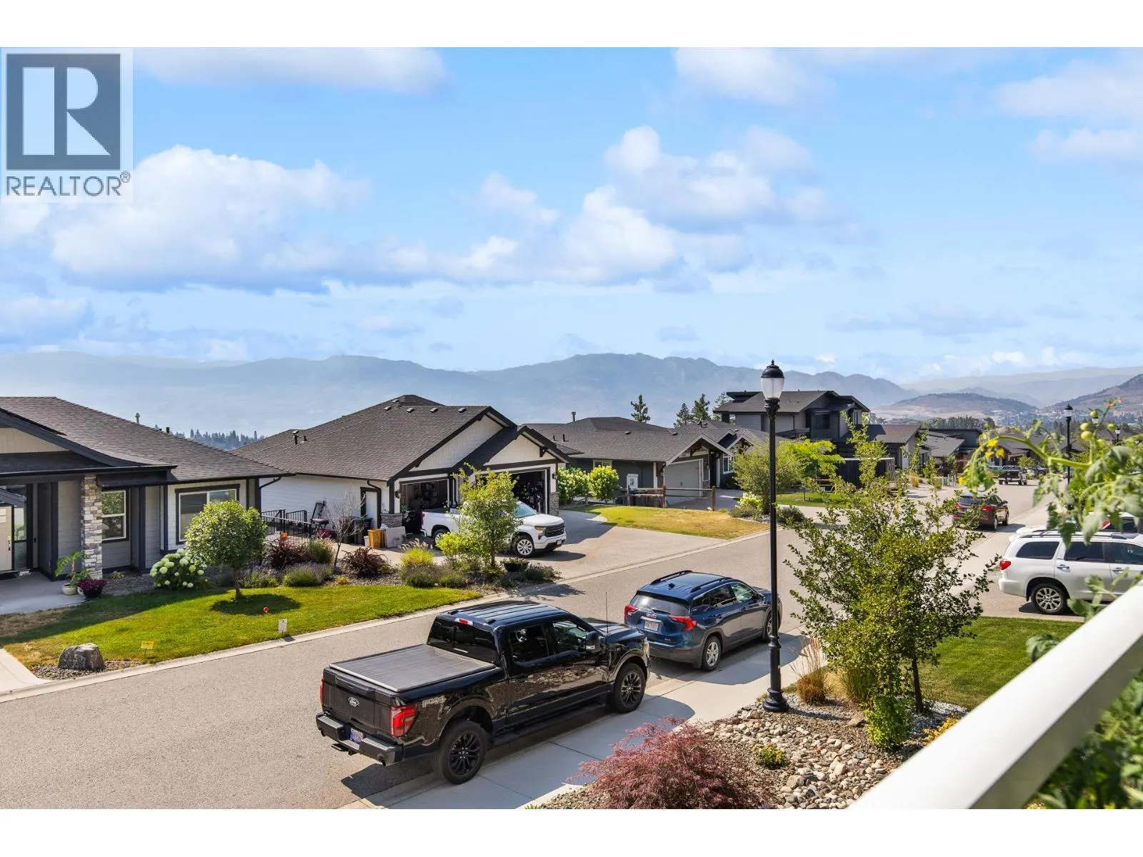 2562 Crown Crest Drive