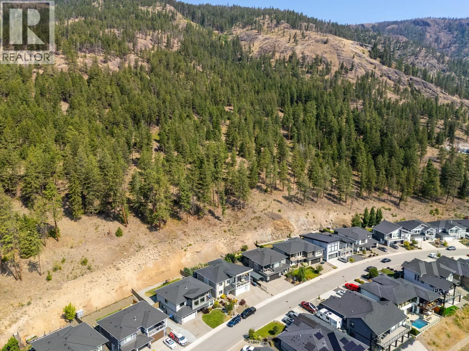 2562 Crown Crest Drive