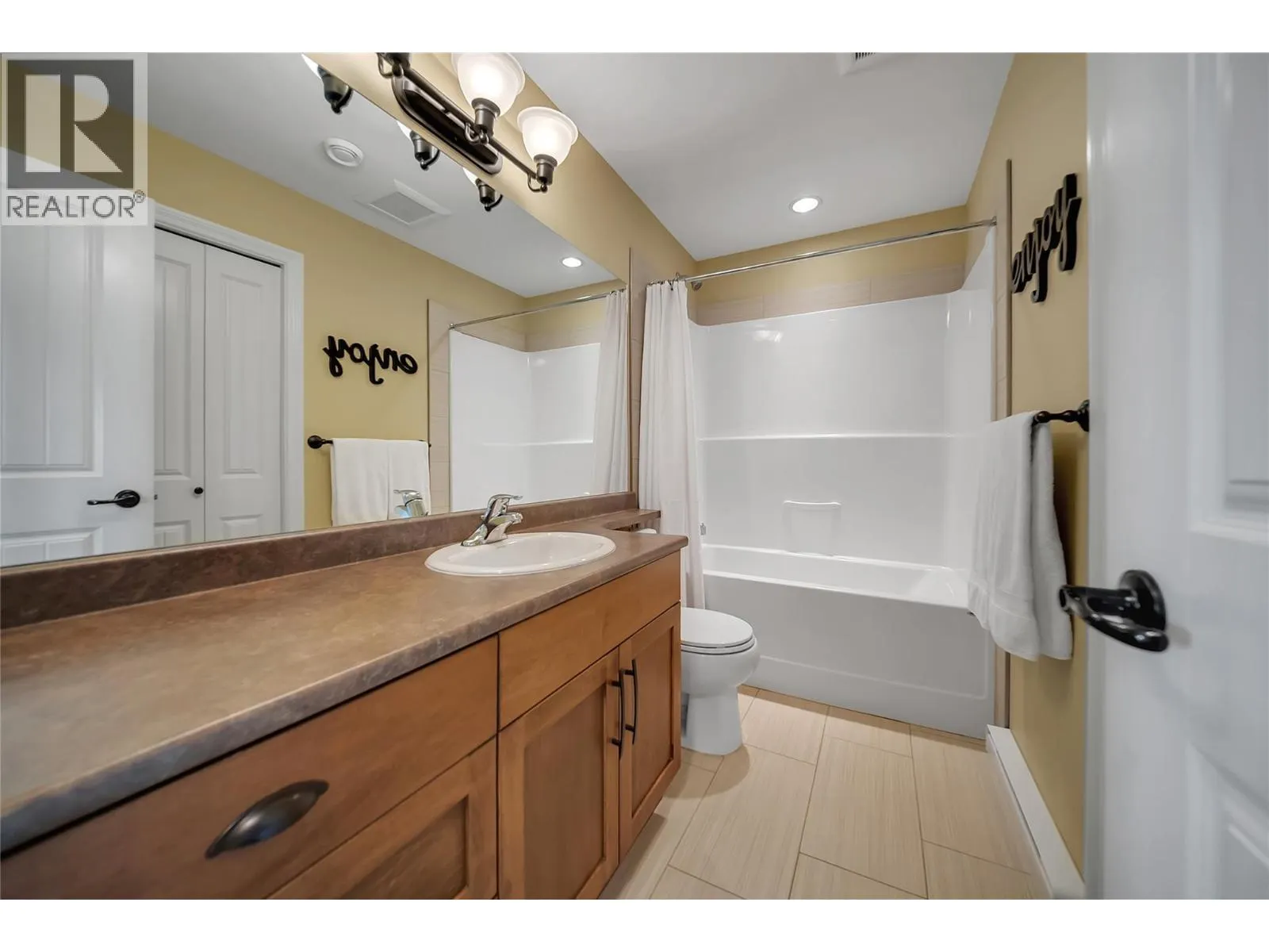 2450 Radio Tower Road Unit# 279