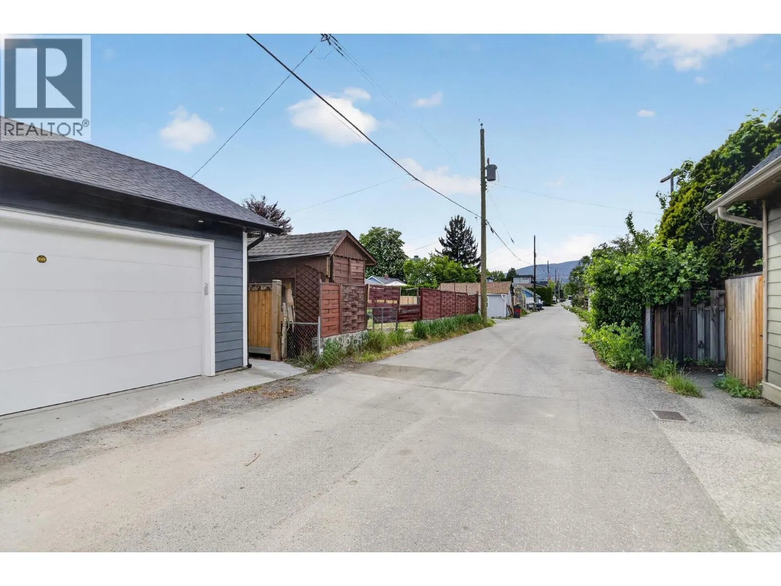 1038 Stockwell Avenue Unit# 1