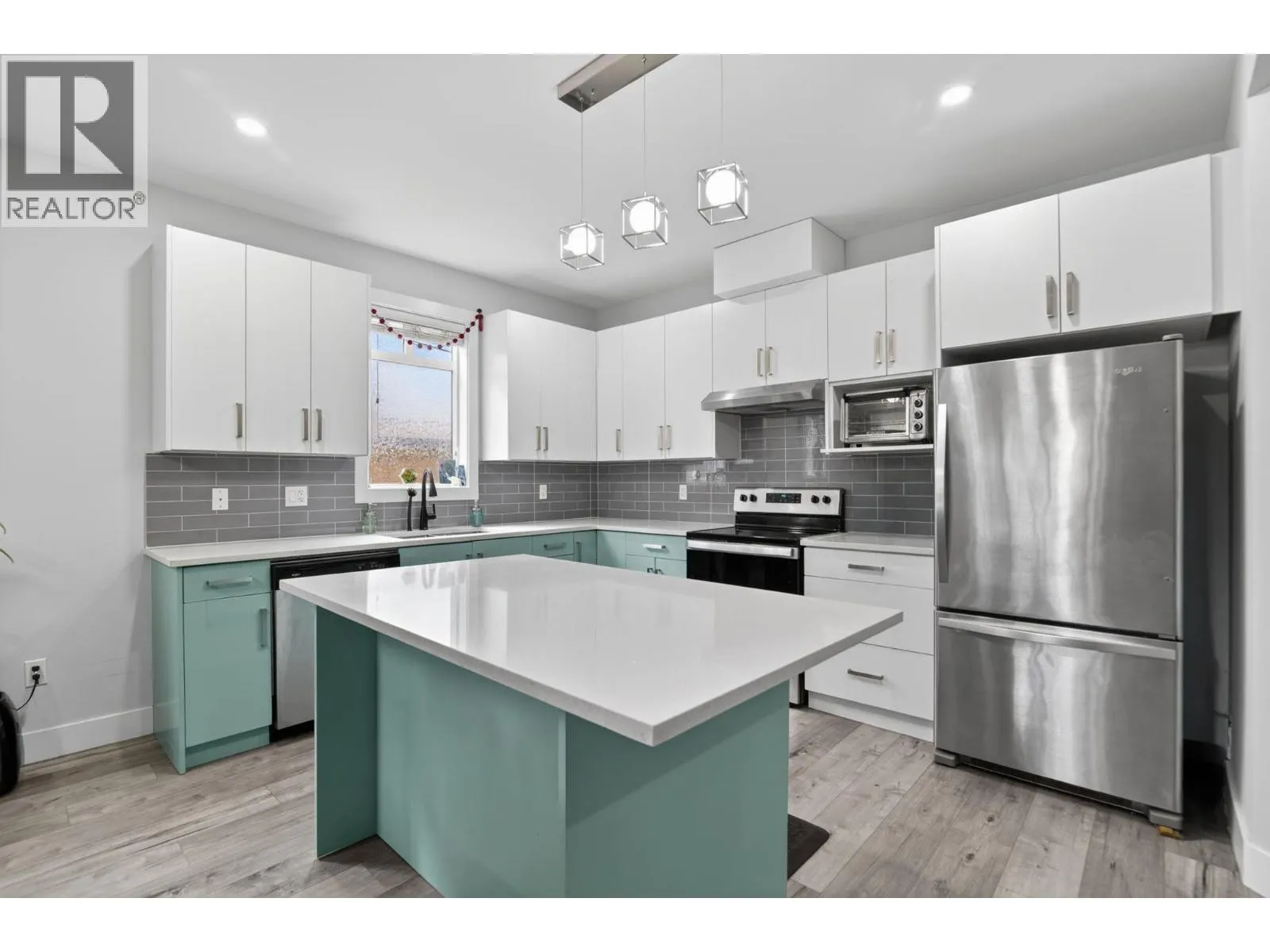 1038 Stockwell Avenue Unit# 1