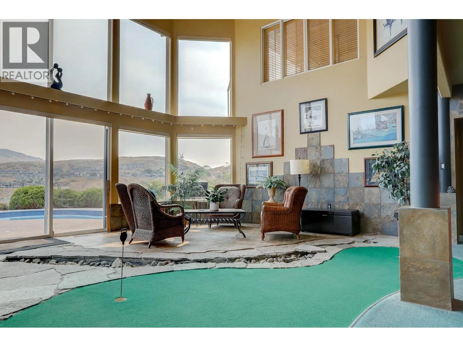 301 Country Estate Place