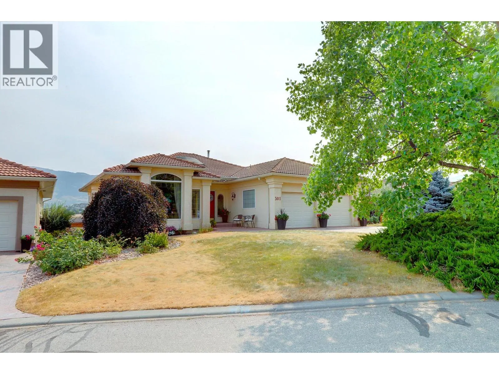 301 Country Estate Place