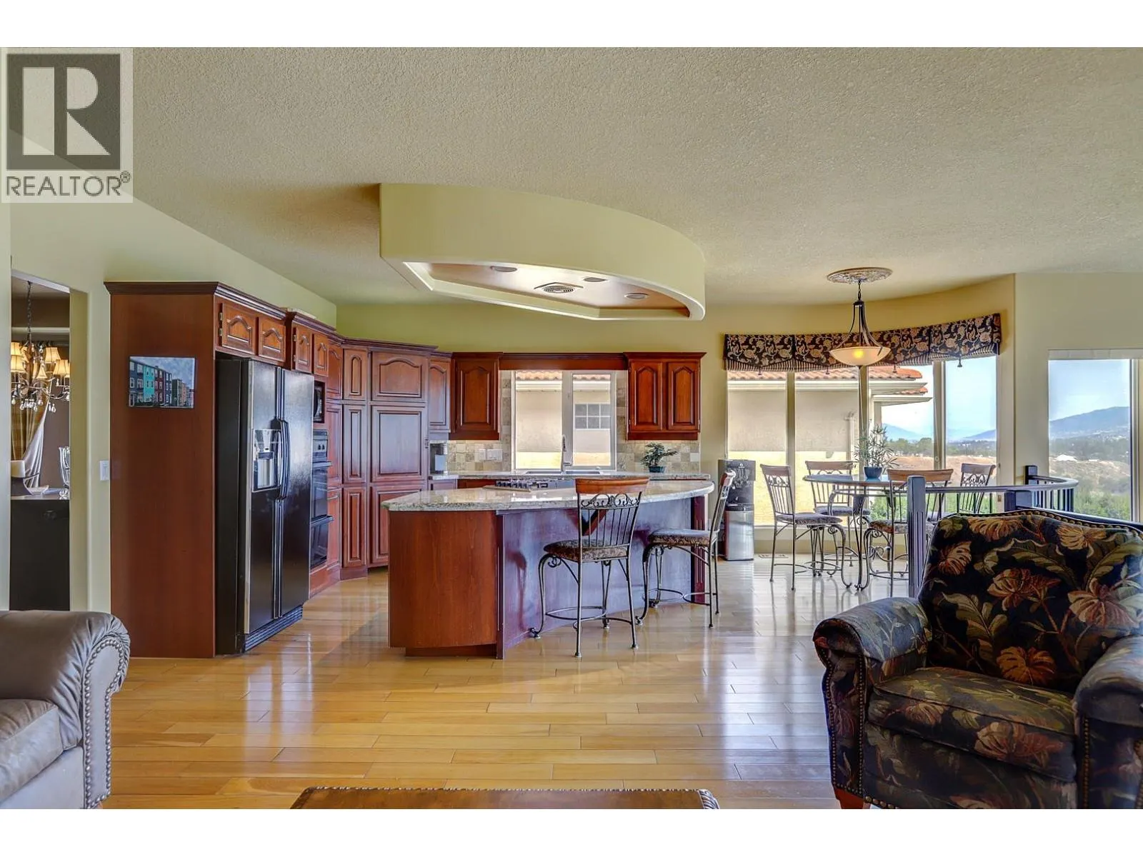 301 Country Estate Place