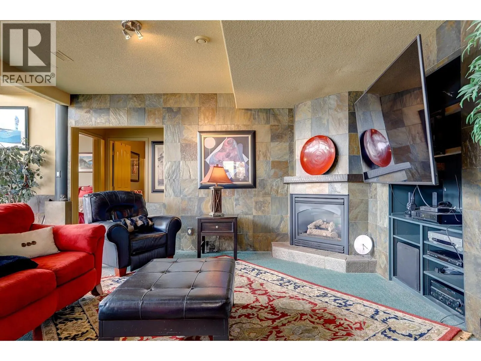 301 Country Estate Place