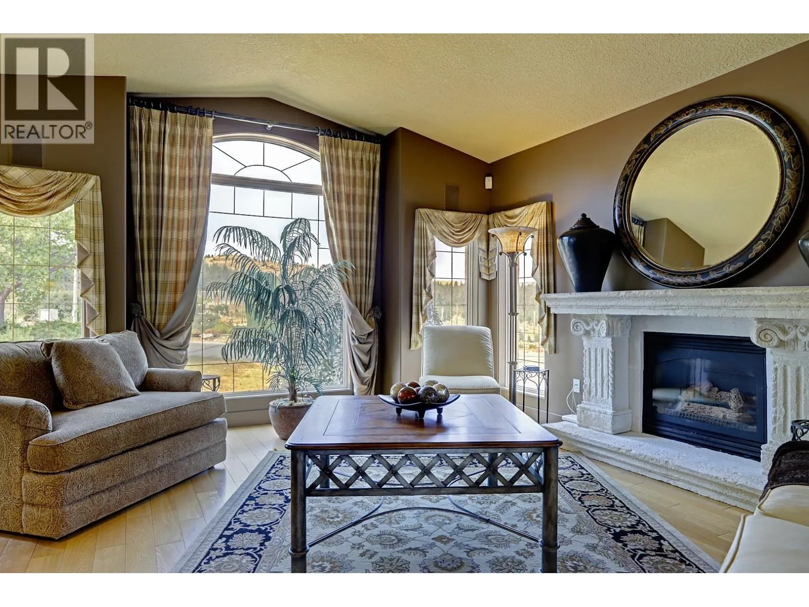 301 Country Estate Place