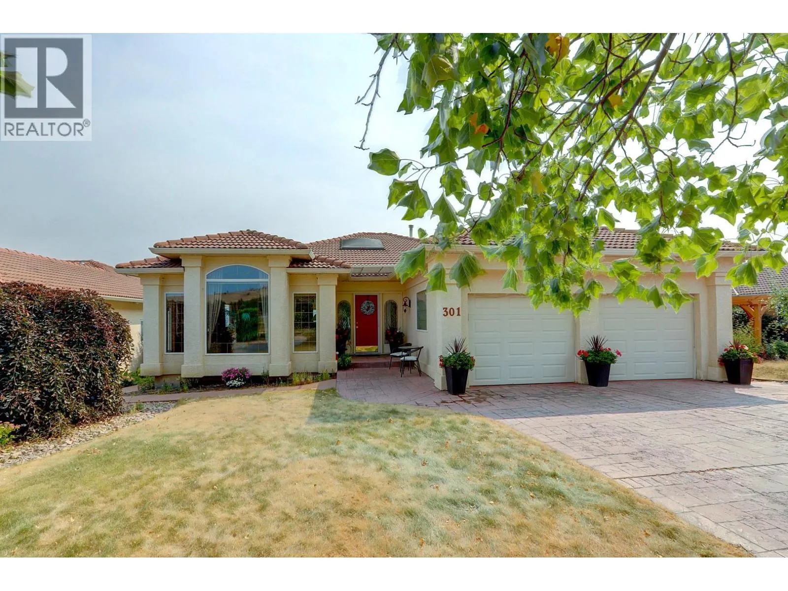 301 Country Estate Place