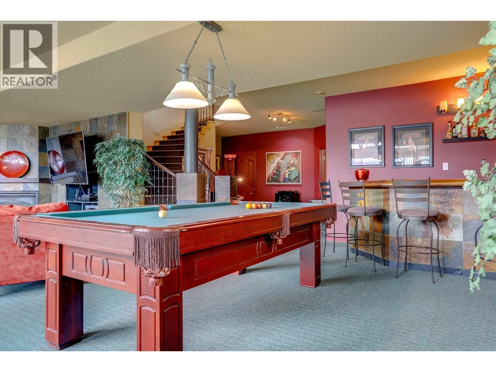 301 Country Estate Place