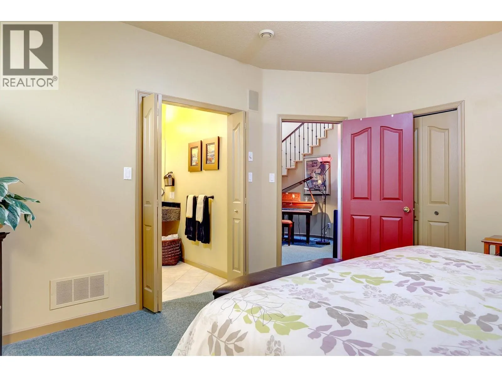 301 Country Estate Place