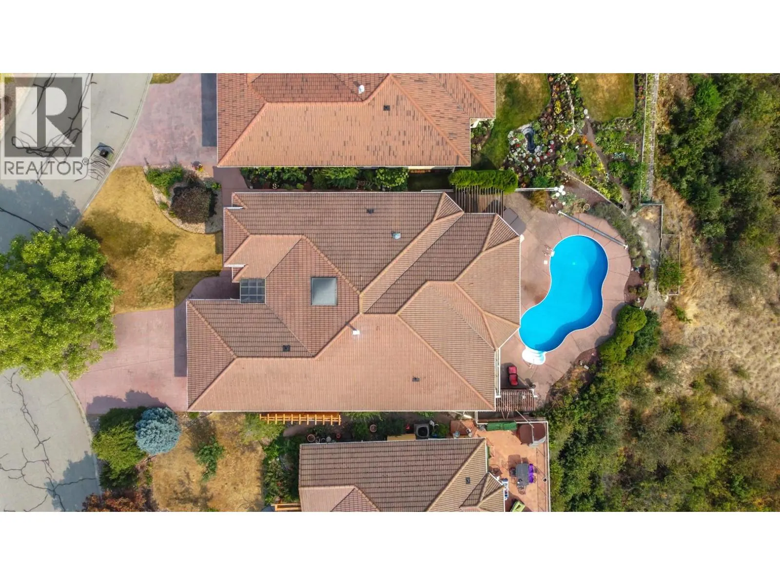 301 Country Estate Place