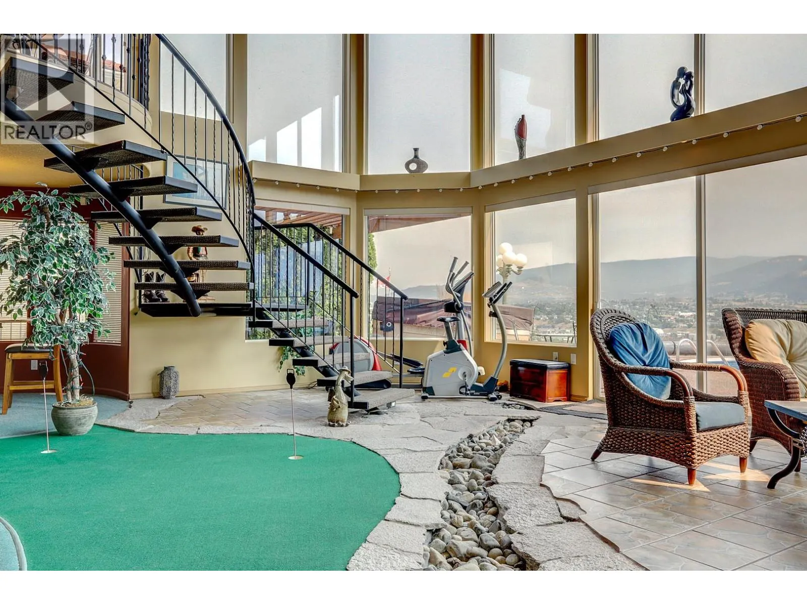301 Country Estate Place