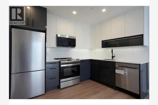 1380 Pridham Avenue Unit# 418