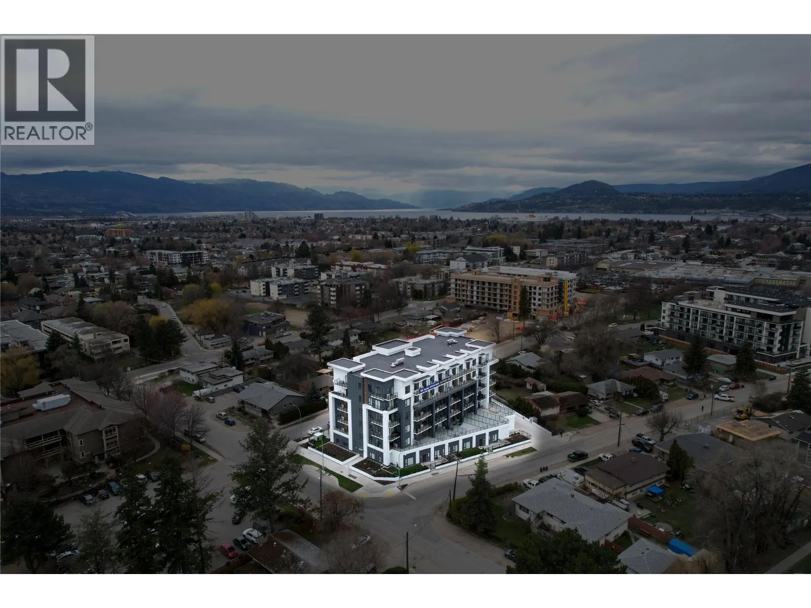 1380 Pridham Avenue Unit# 418