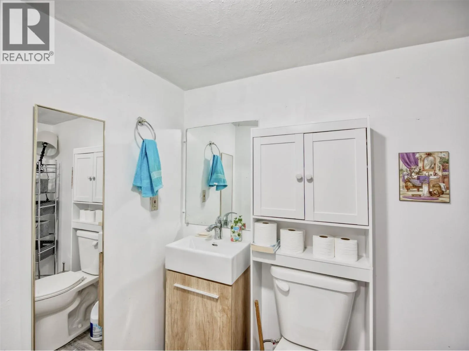4911 Cedar Lane Unit# 21