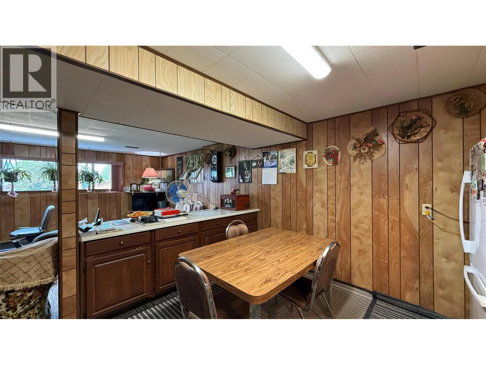 1705 Slocan Crescent
