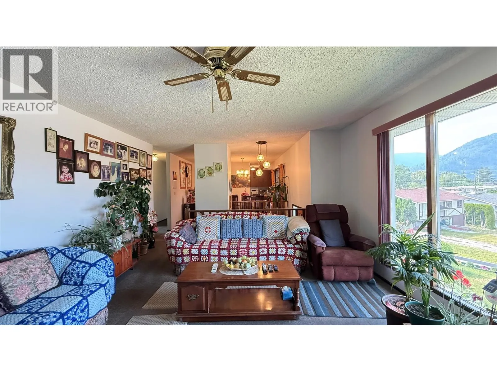 1705 Slocan Crescent