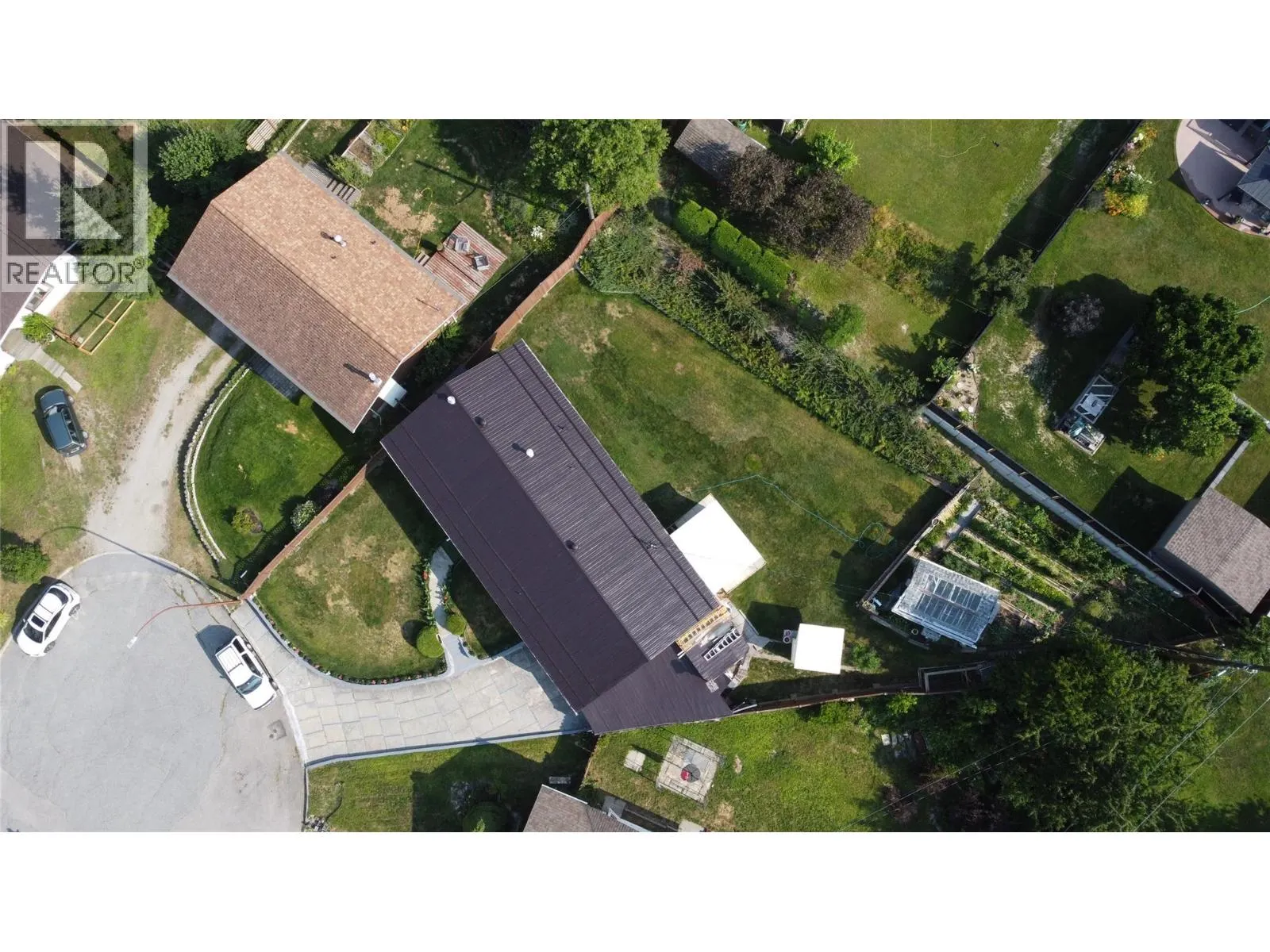 1705 Slocan Crescent