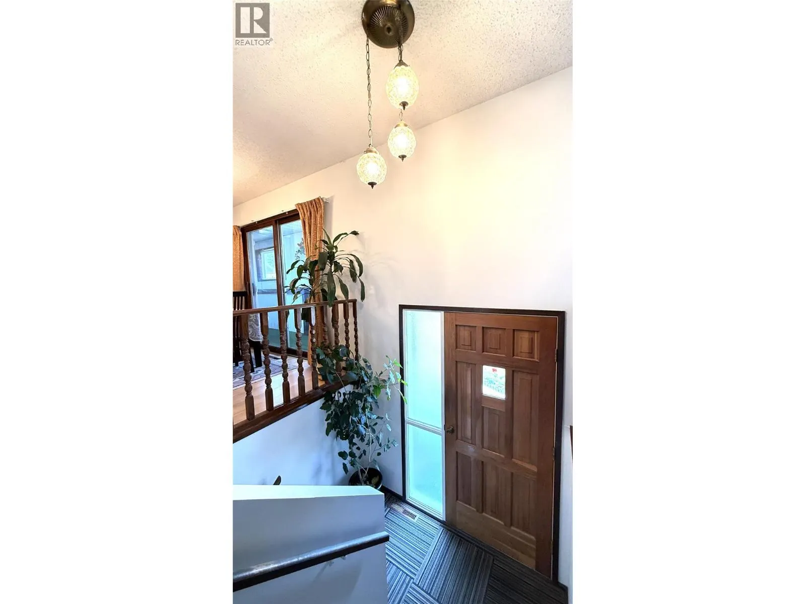 1705 Slocan Crescent