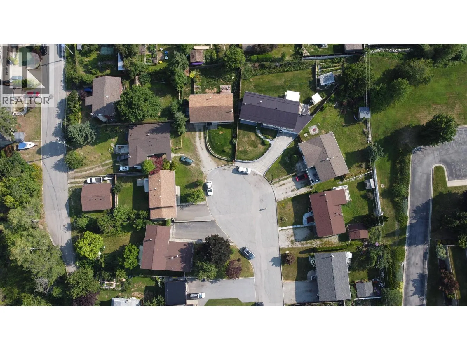1705 Slocan Crescent