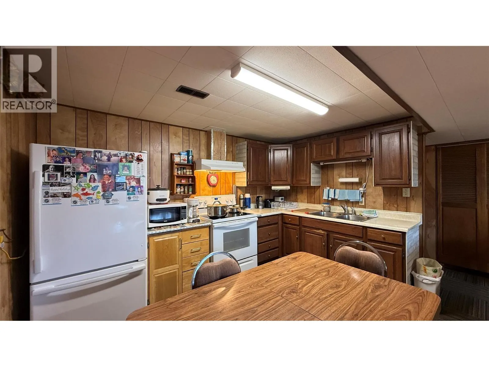 1705 Slocan Crescent