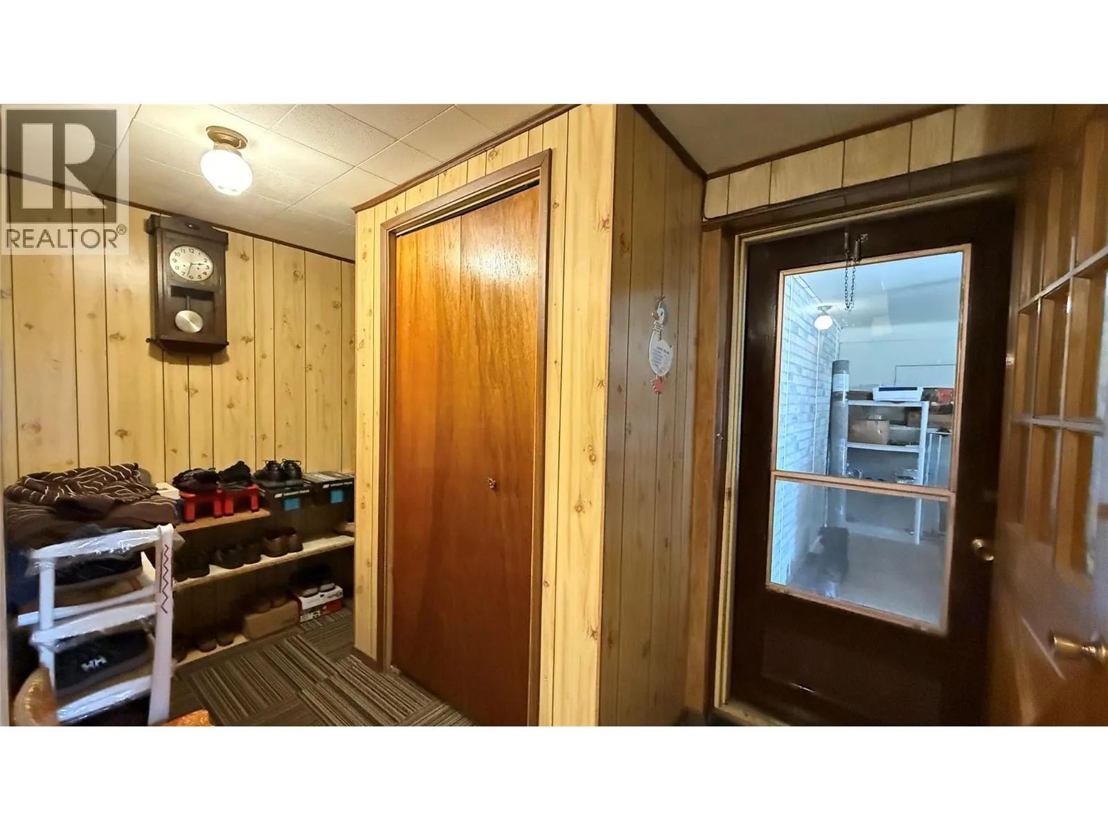 1705 Slocan Crescent