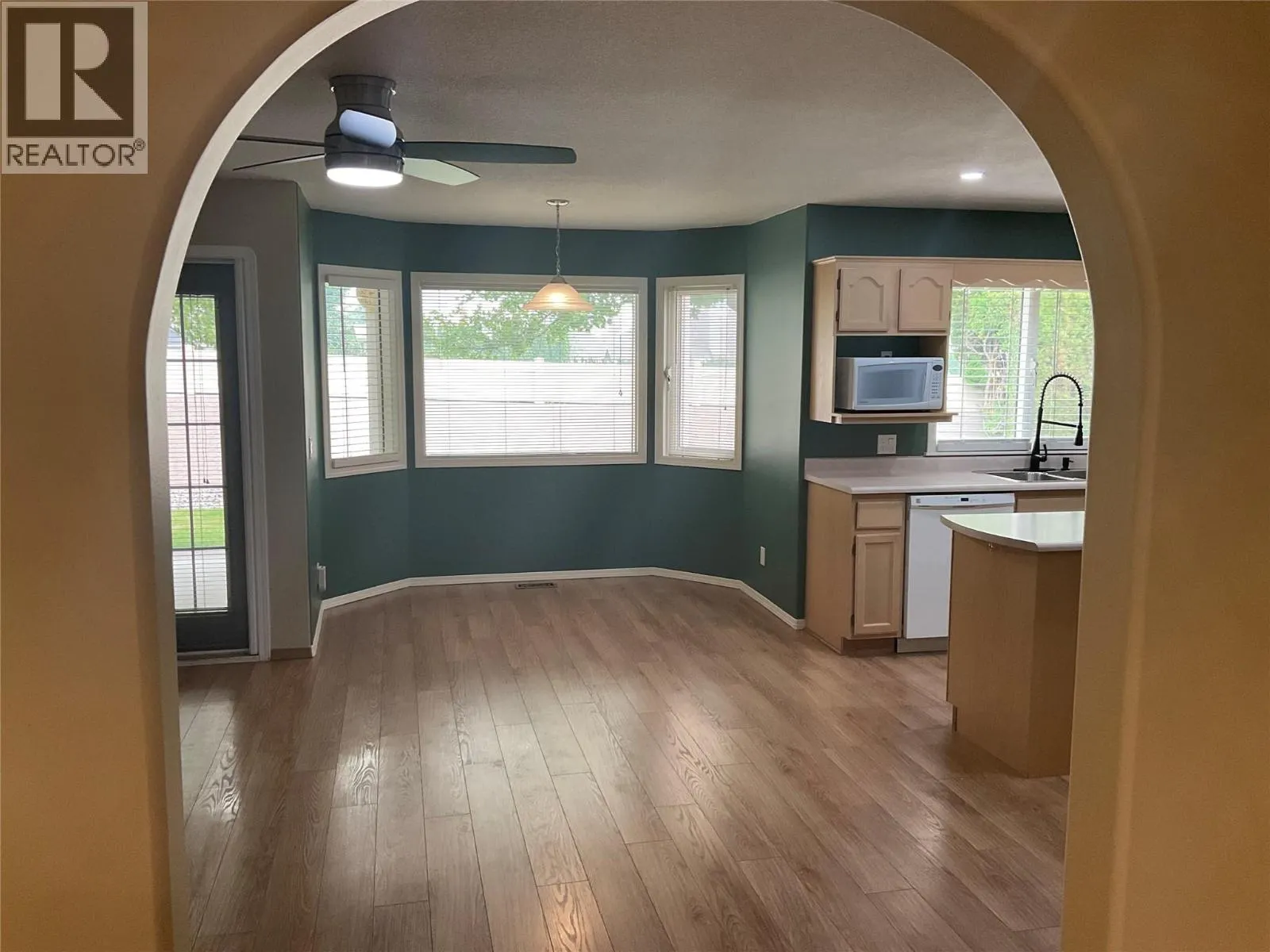615 Glenmeadows Road Unit# 77