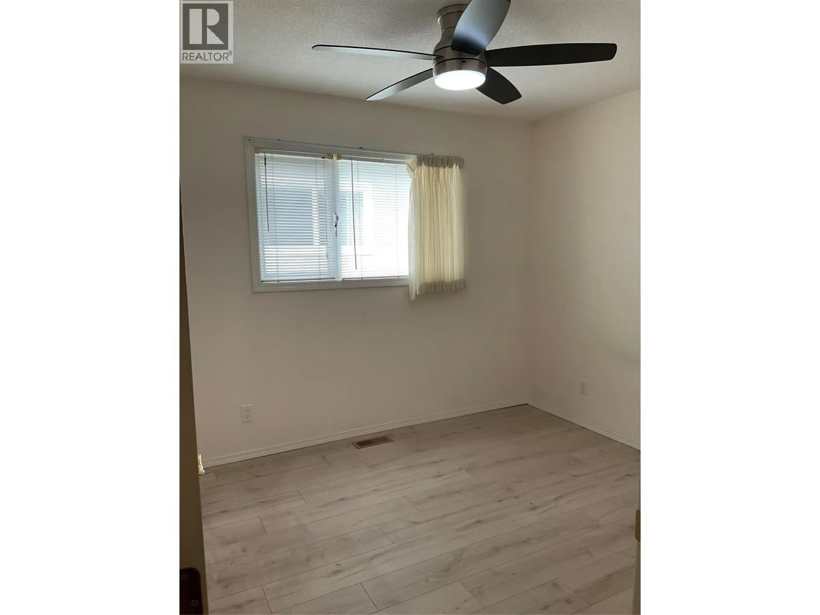 615 Glenmeadows Road Unit# 77