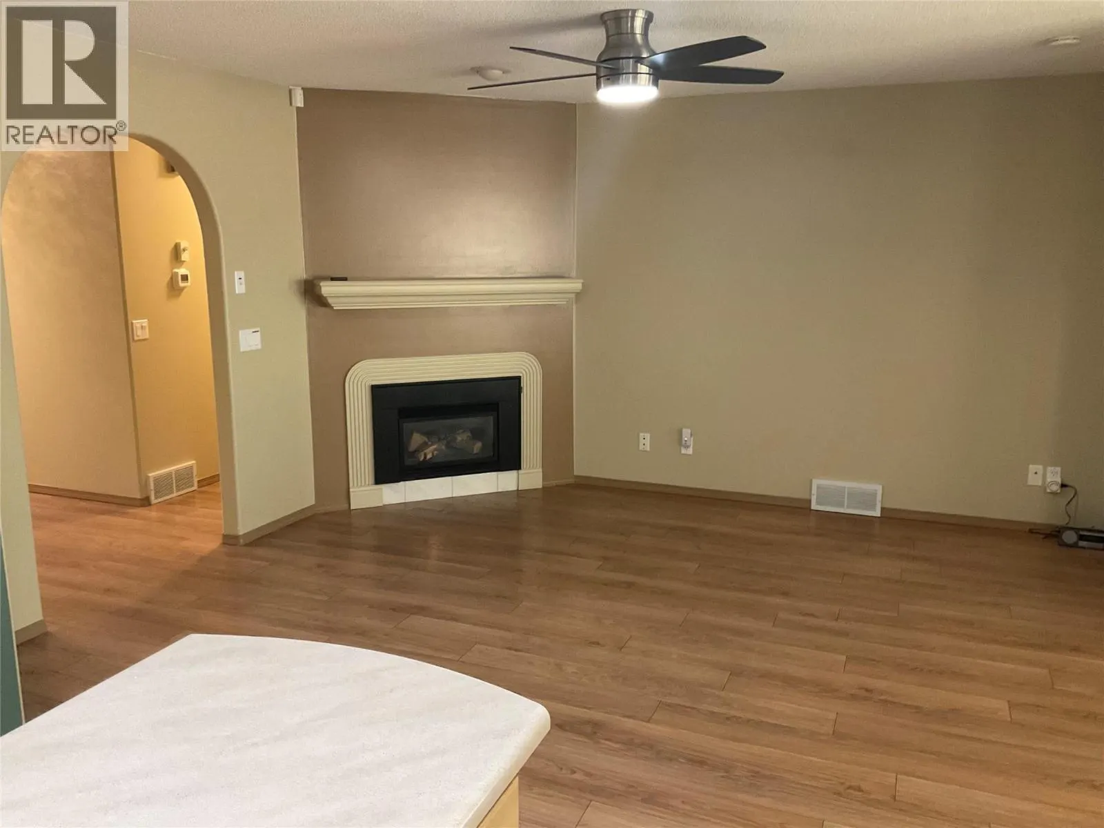 615 Glenmeadows Road Unit# 77