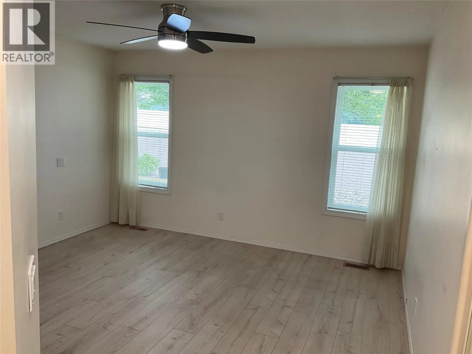 615 Glenmeadows Road Unit# 77
