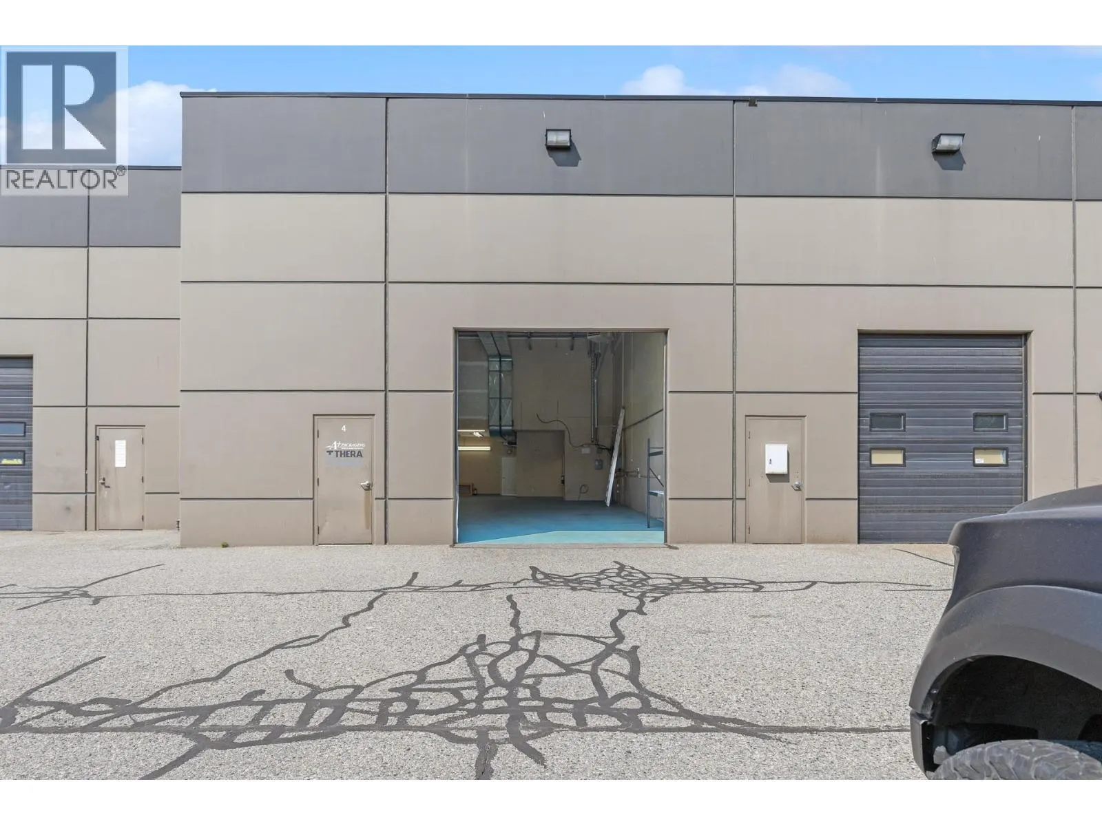 215 Neave Road Unit# 4A