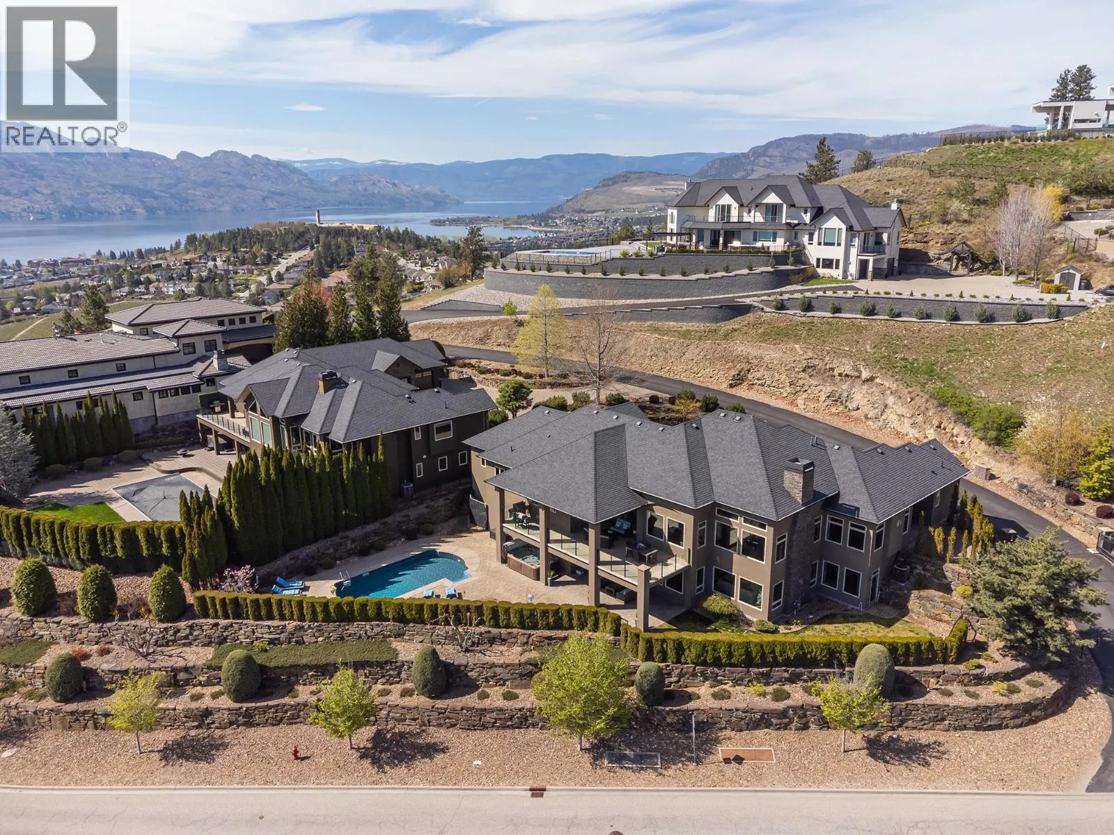 1524 Vineyard Drive