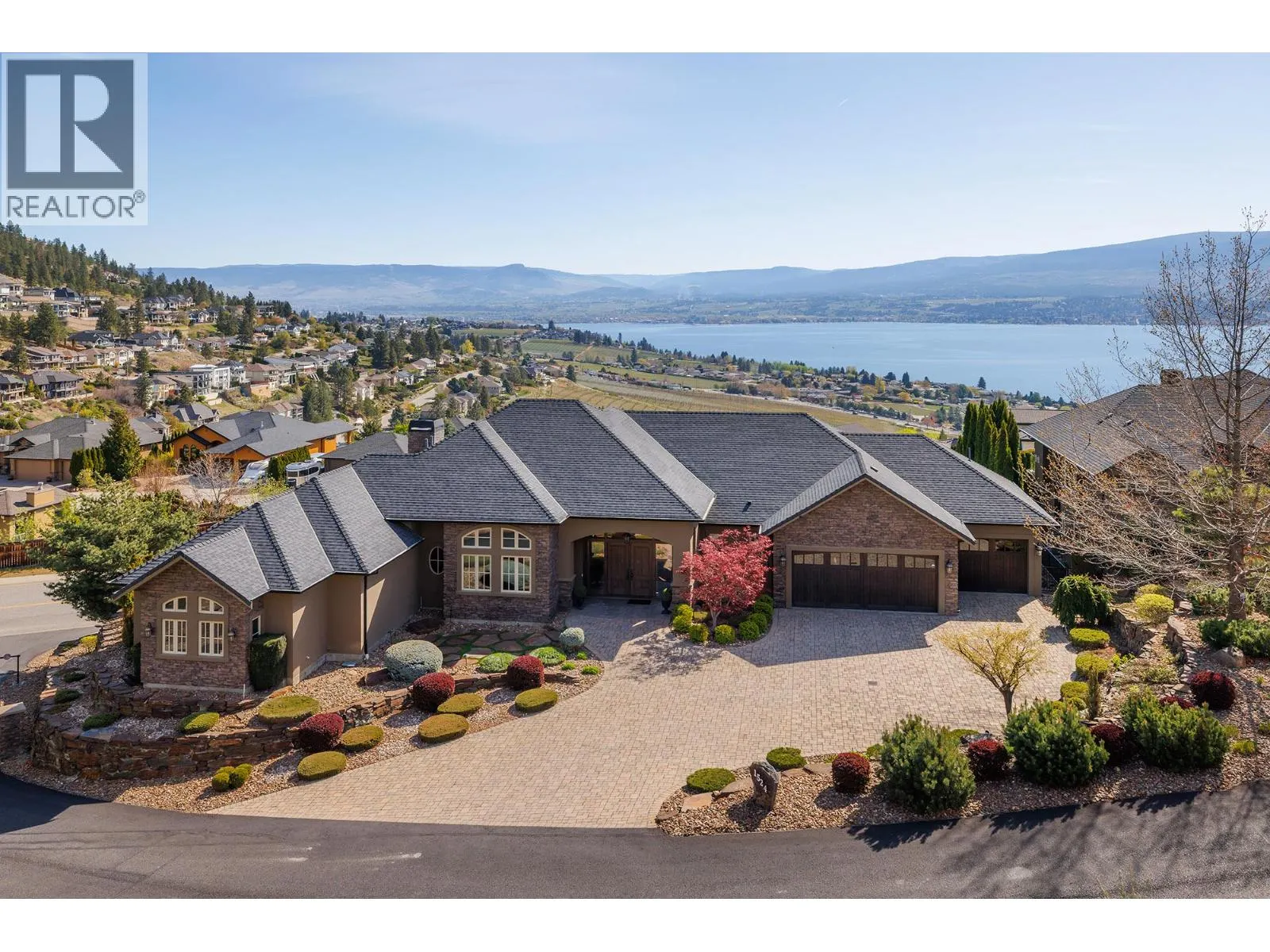 1524 Vineyard Drive