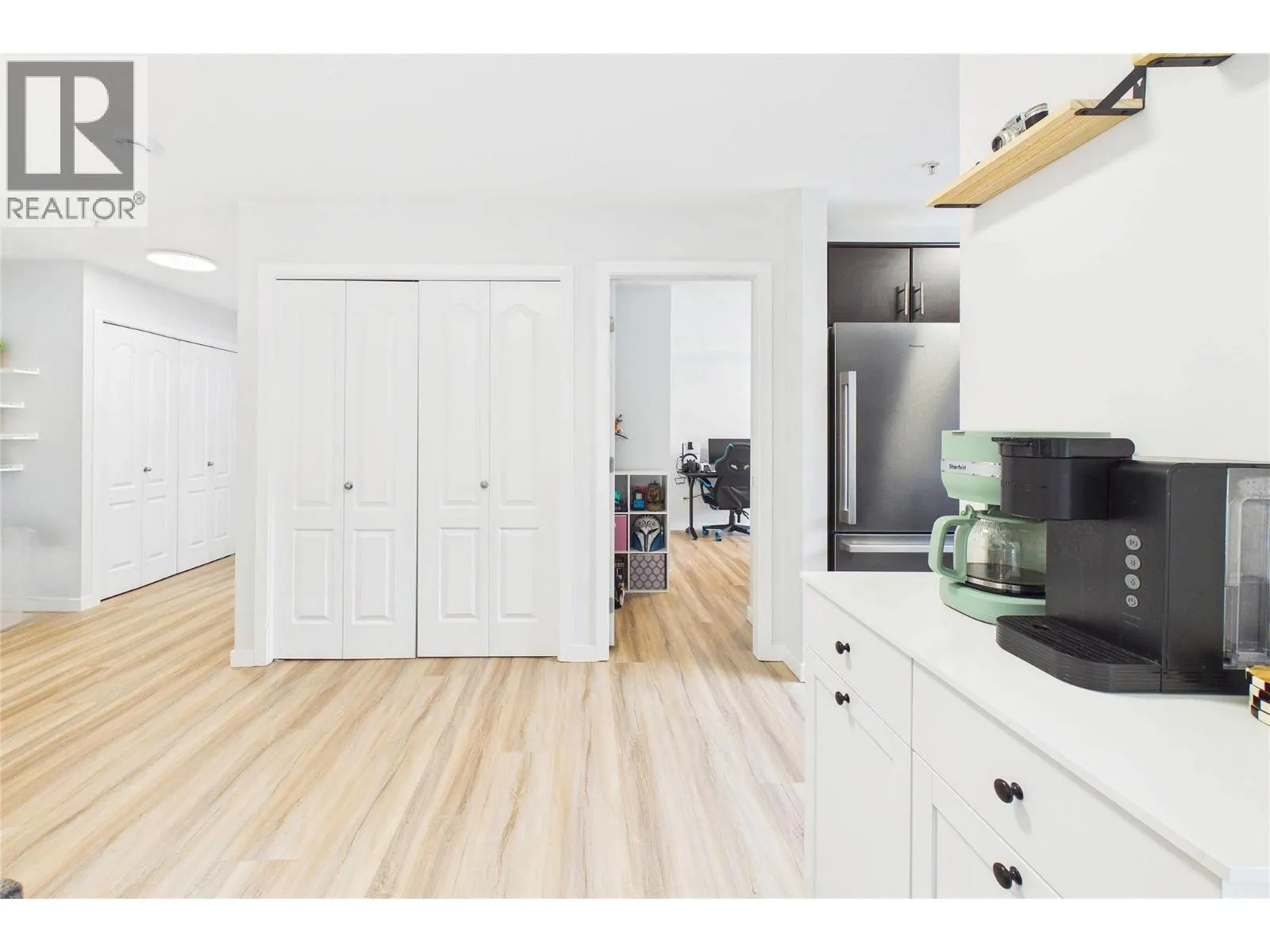 325 McIntosh Road Unit# 1103
