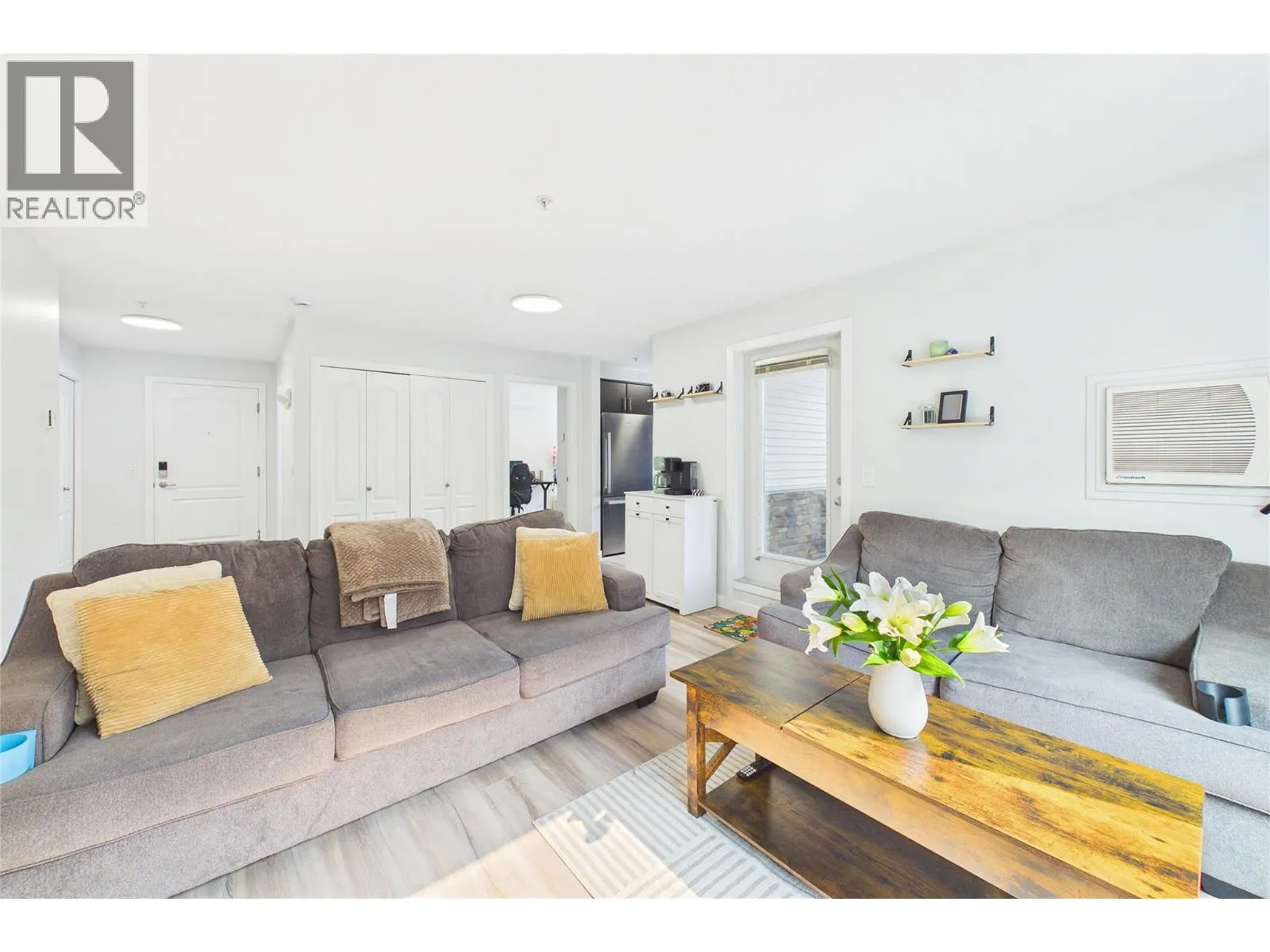 325 McIntosh Road Unit# 1103