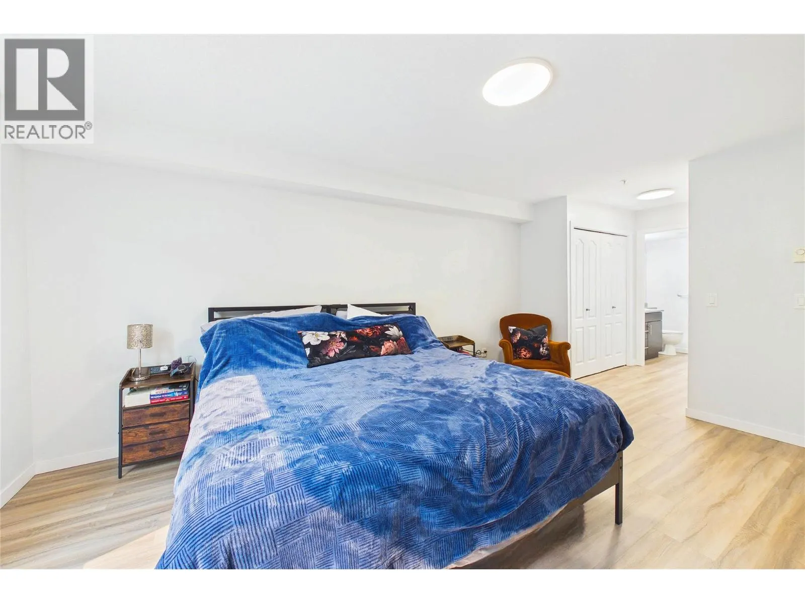 325 McIntosh Road Unit# 1103