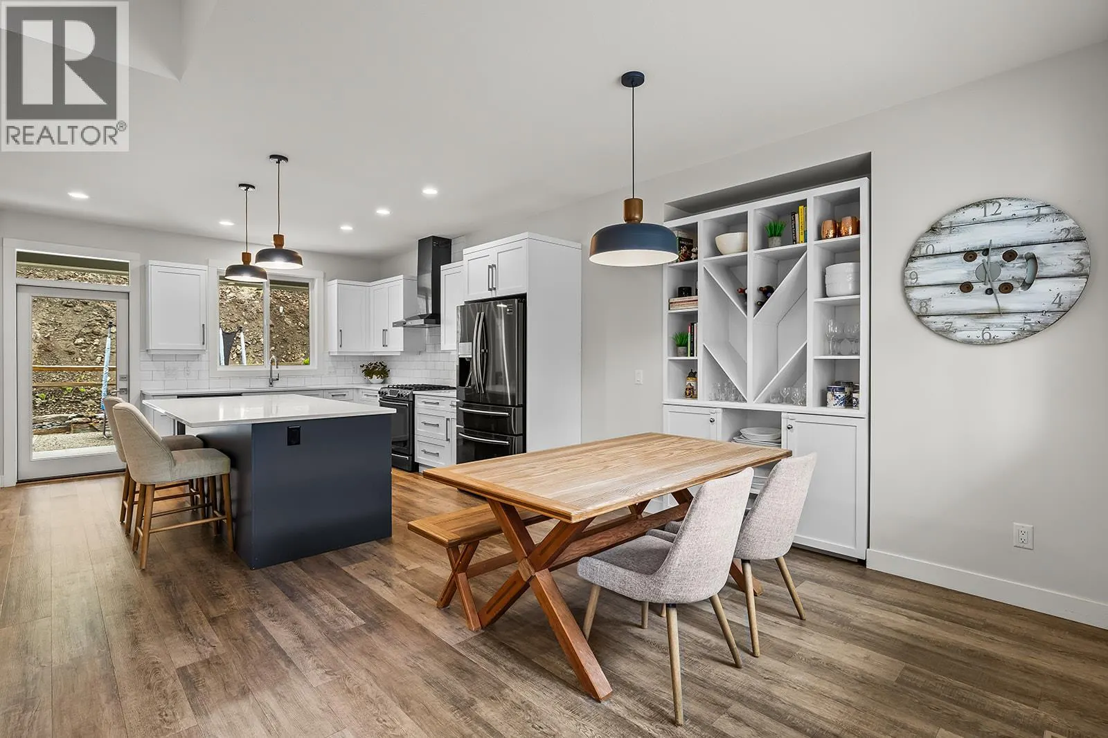 21 Forest Edge Drive