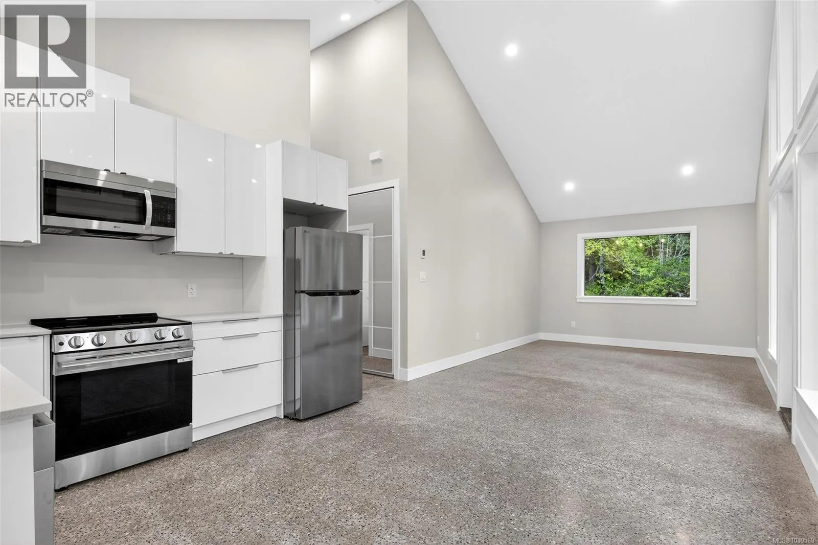 2470 Carpenter Rd