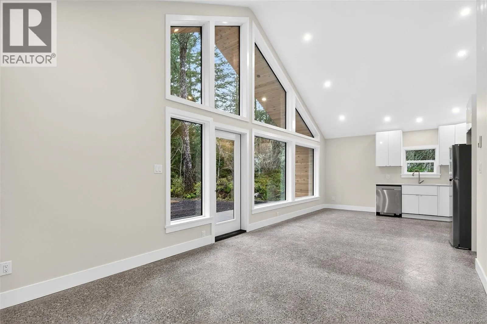 2470 Carpenter Rd