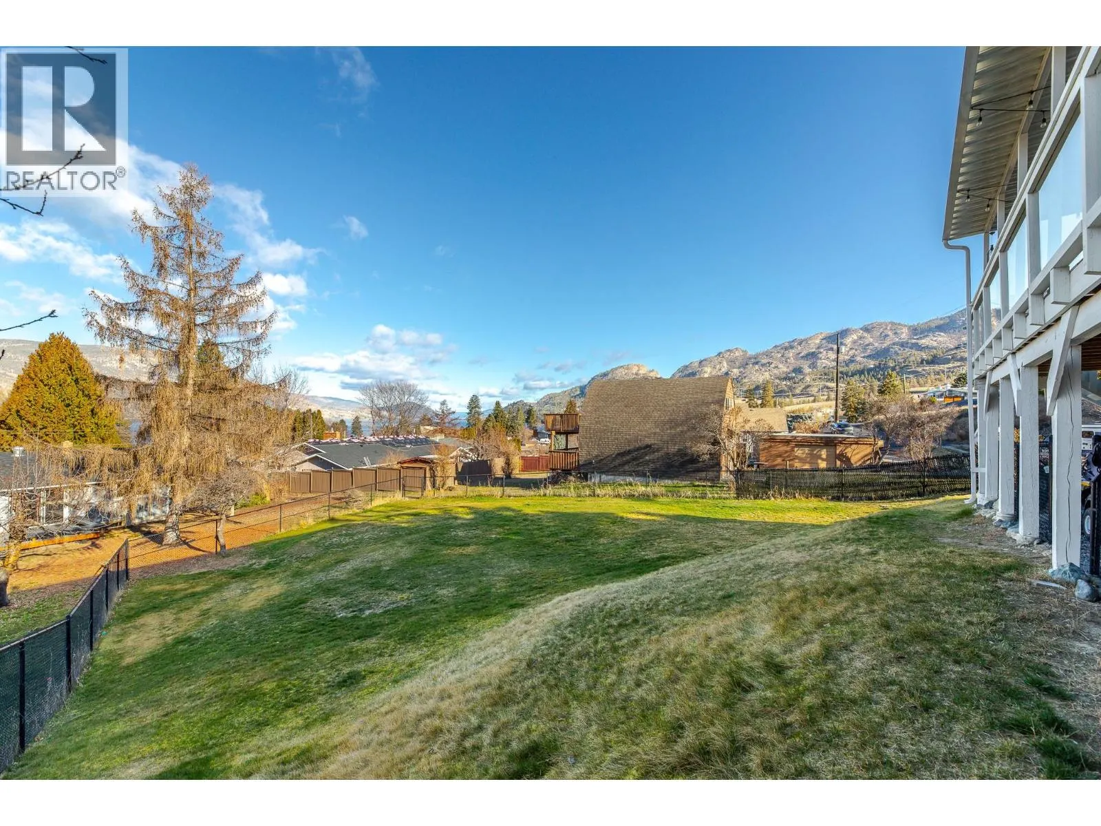 334 Carmel Crescent