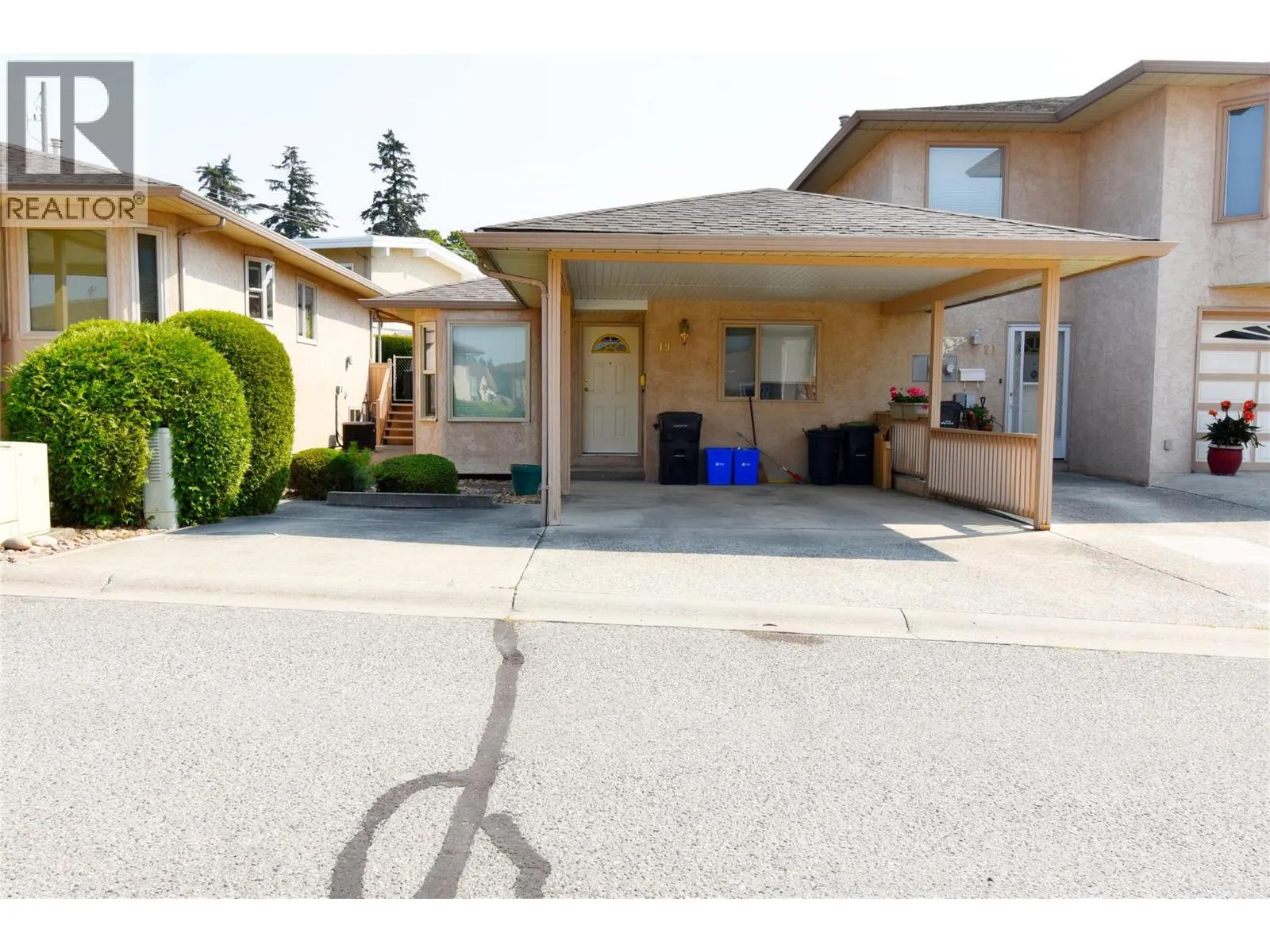 3906 Pleasant Valley Road Unit# 19