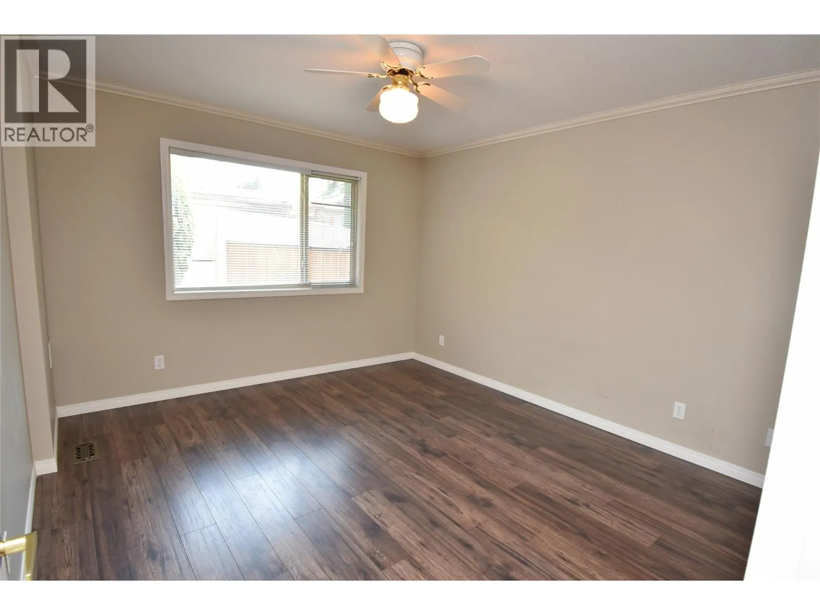 3906 Pleasant Valley Road Unit# 19