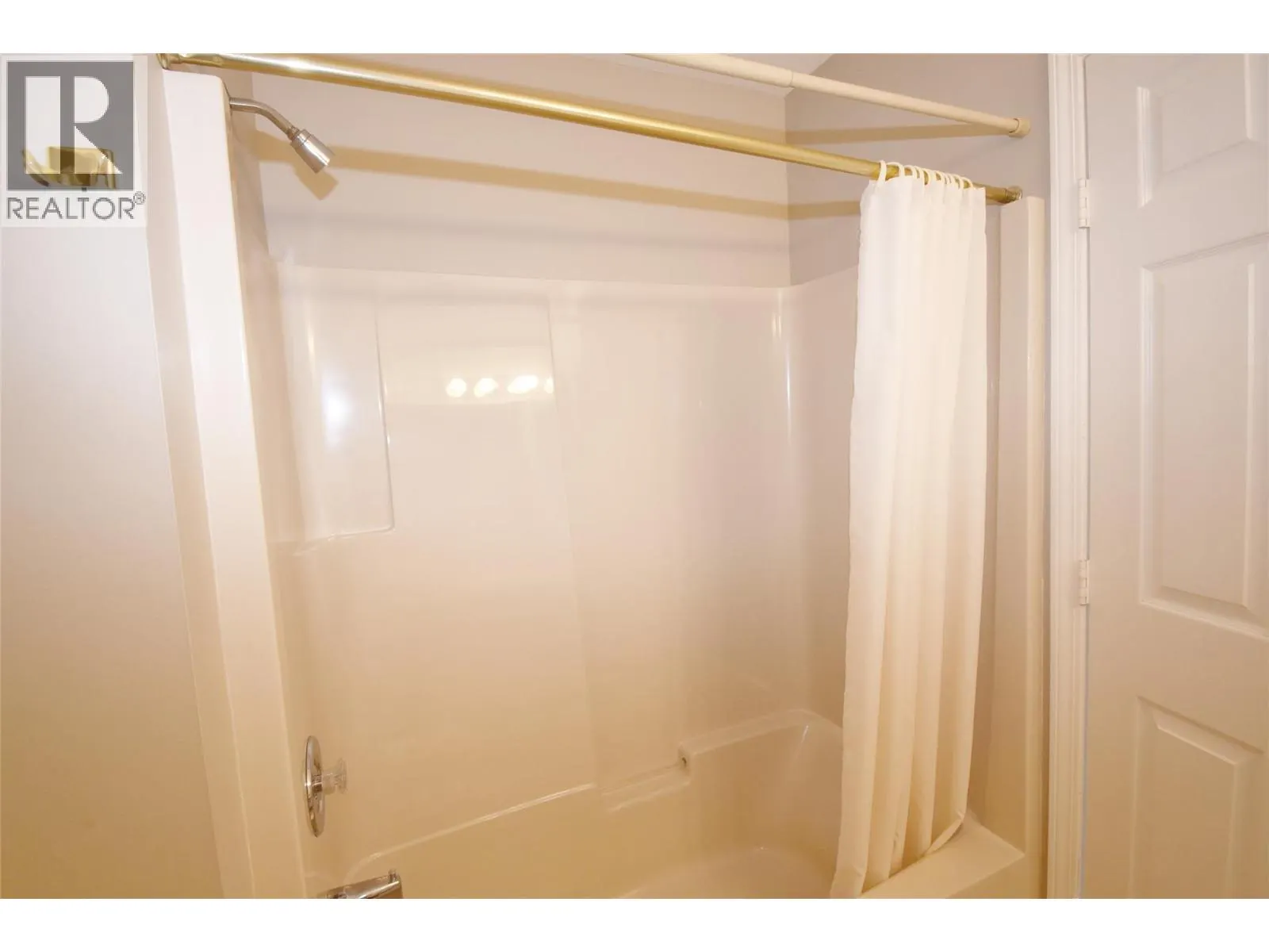 3906 Pleasant Valley Road Unit# 19