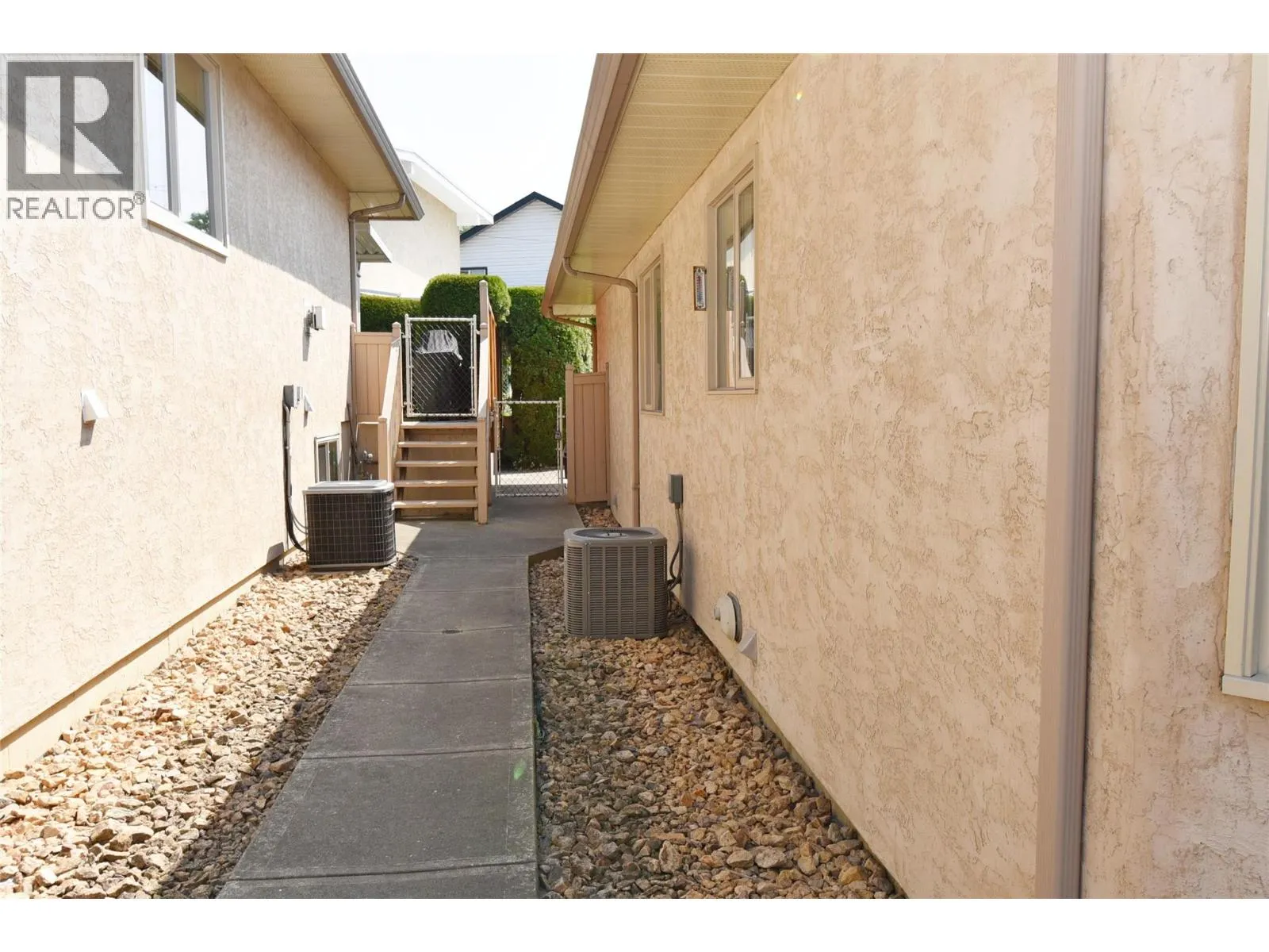 3906 Pleasant Valley Road Unit# 19