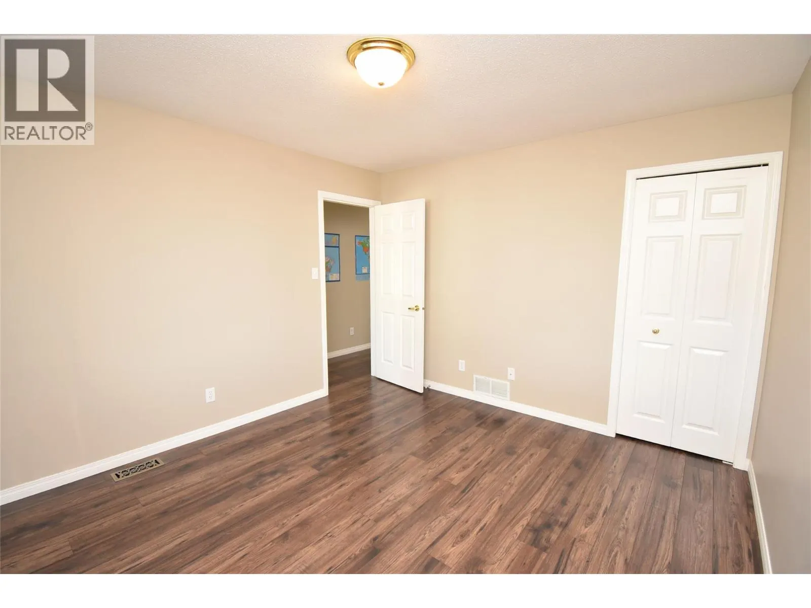 3906 Pleasant Valley Road Unit# 19