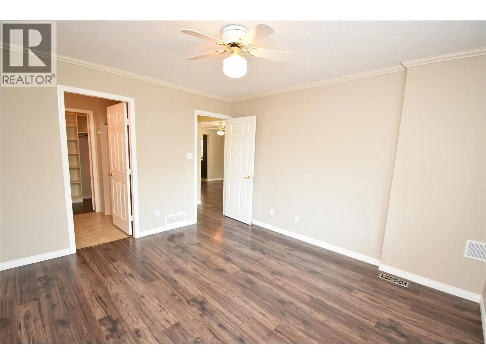 3906 Pleasant Valley Road Unit# 19