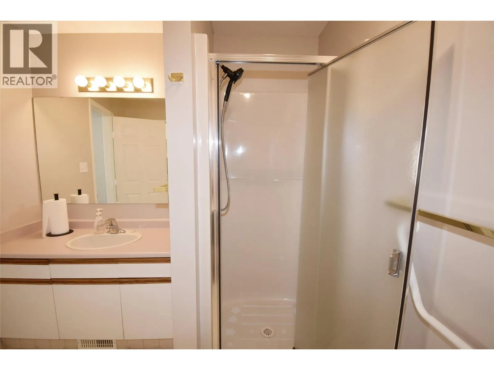 3906 Pleasant Valley Road Unit# 19